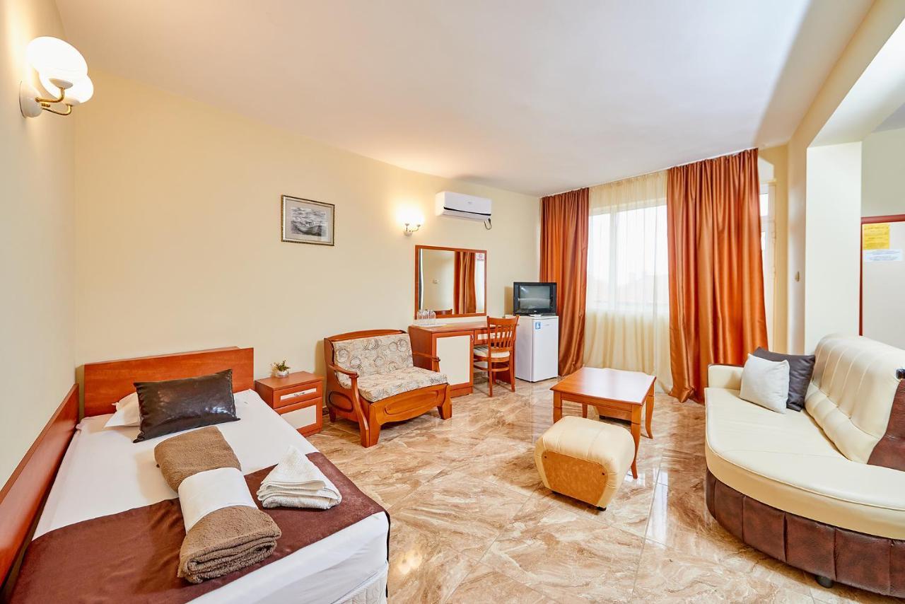 Hotel Peneka 2*